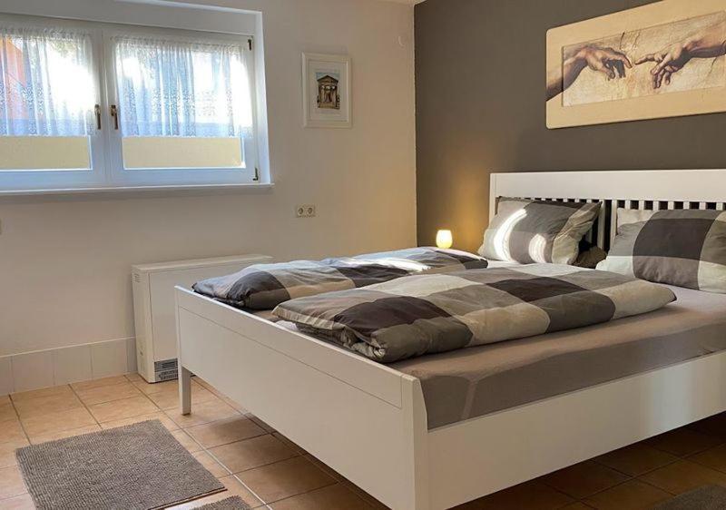 Werner Ferienwohnung คัปเพล-กราเฟินเฮาเซน ภายนอก รูปภาพ